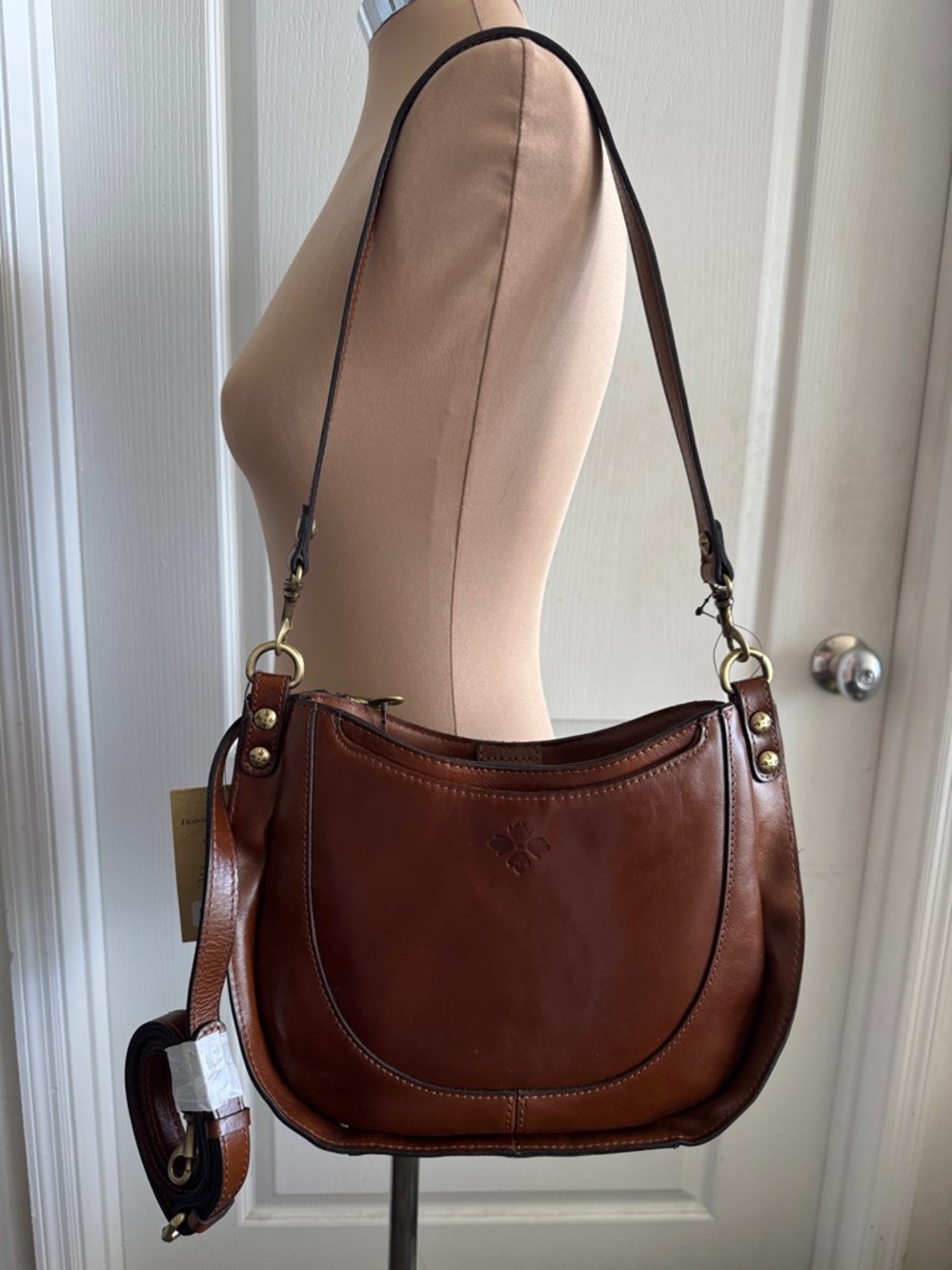 Patricia Nash Caletta Hobo Crossbody Bag Distessed VTG Leather Cognac - Picture 12 of 14